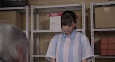 【夕美しおん】大嫌いなバ先の親父店長に最悪のセクハラ被害　店長の命令は絶対犯されるIカップ爆乳女子大生